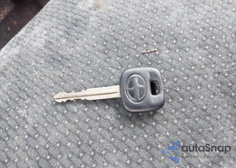 2006 Scion Xb z USA, uszkodzony, nr VIN JTLKT324X64060309